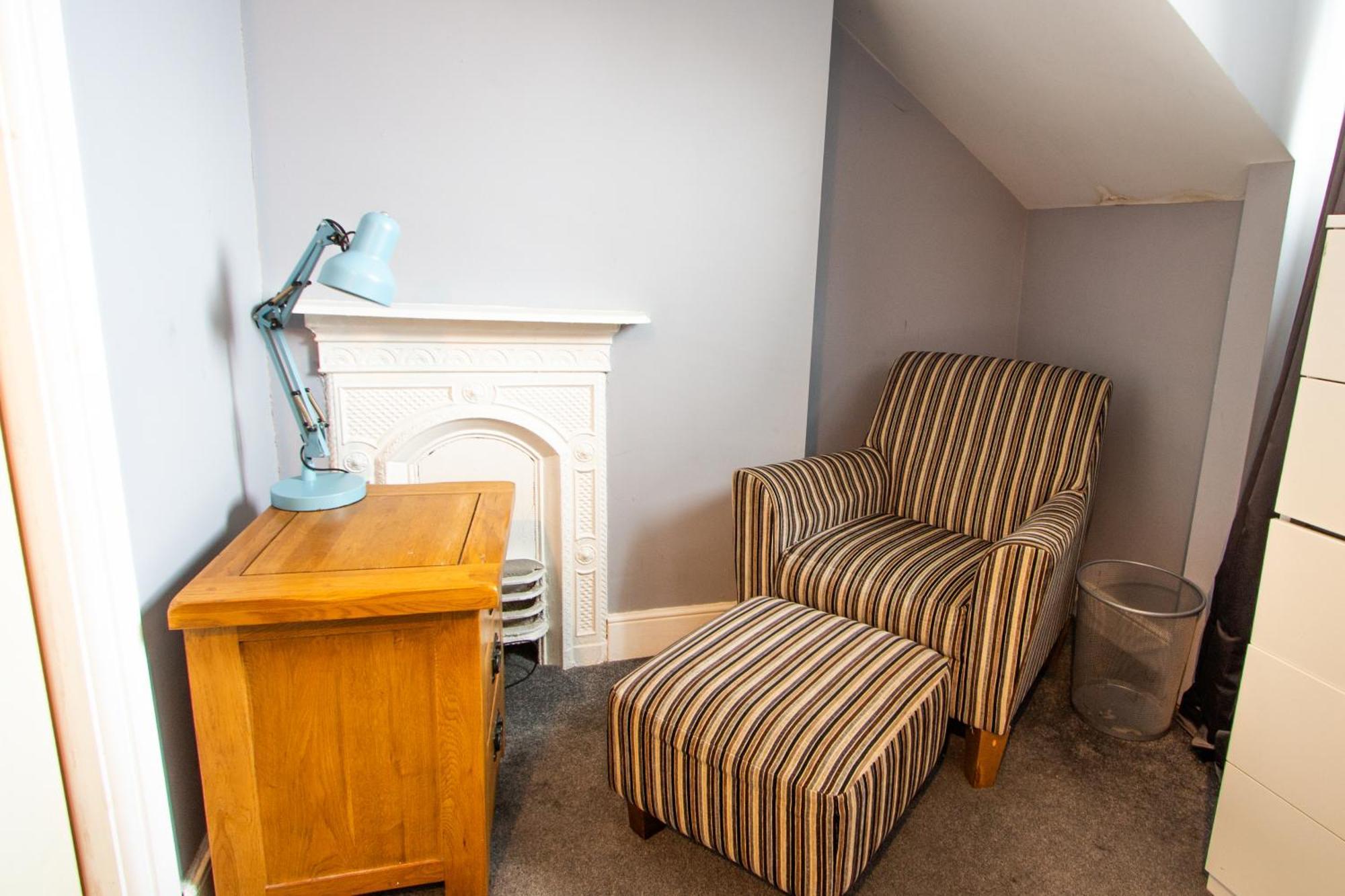 Homely Ensuite Room Near City Centre Manchester Exterior foto